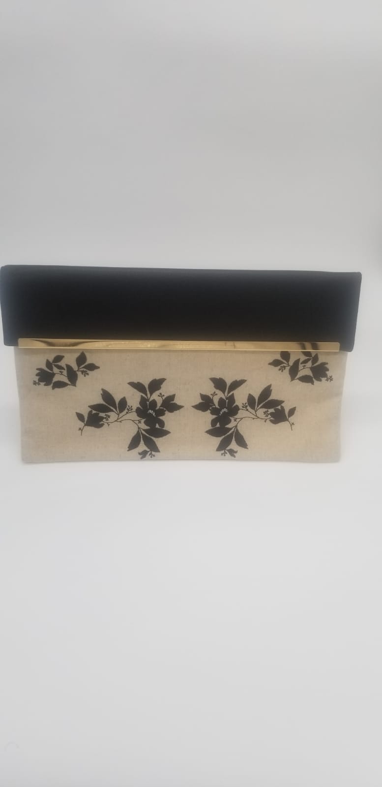 TWILL CLUTCH